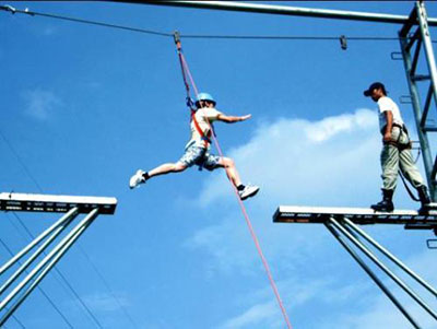 高空斷橋.jpg 高空斷橋.jpg