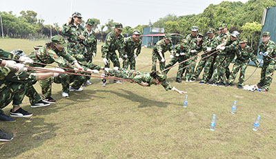 雷區取水.jpg 雷區取水.jpg