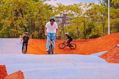 小輪車.jpg 小輪車.jpg