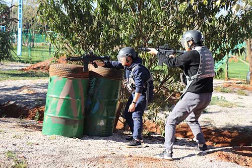 真人CS.jpg 真人CS.jpg